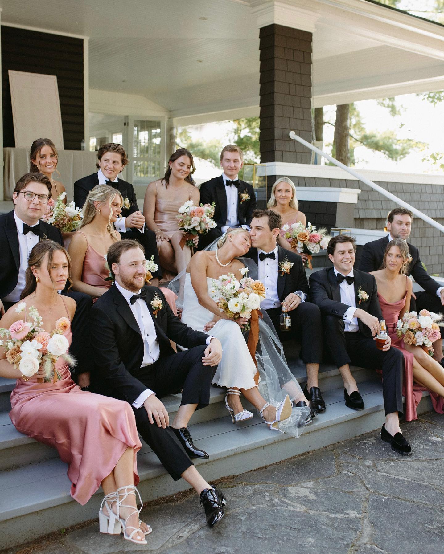 Tessa Shannon - The Wedding Complete Pack - Editorial Luxury Lightroom Presets – Hiện Đại - Sạch Sẽ và Tinh Tế – Bộ Preset Được Đánh Giá Rất Cao Trong Ngành Nhiếp Ảnh Cưới (xmp/acr) W2F171 10 445135371 419175264235294 2481154136972163981 n