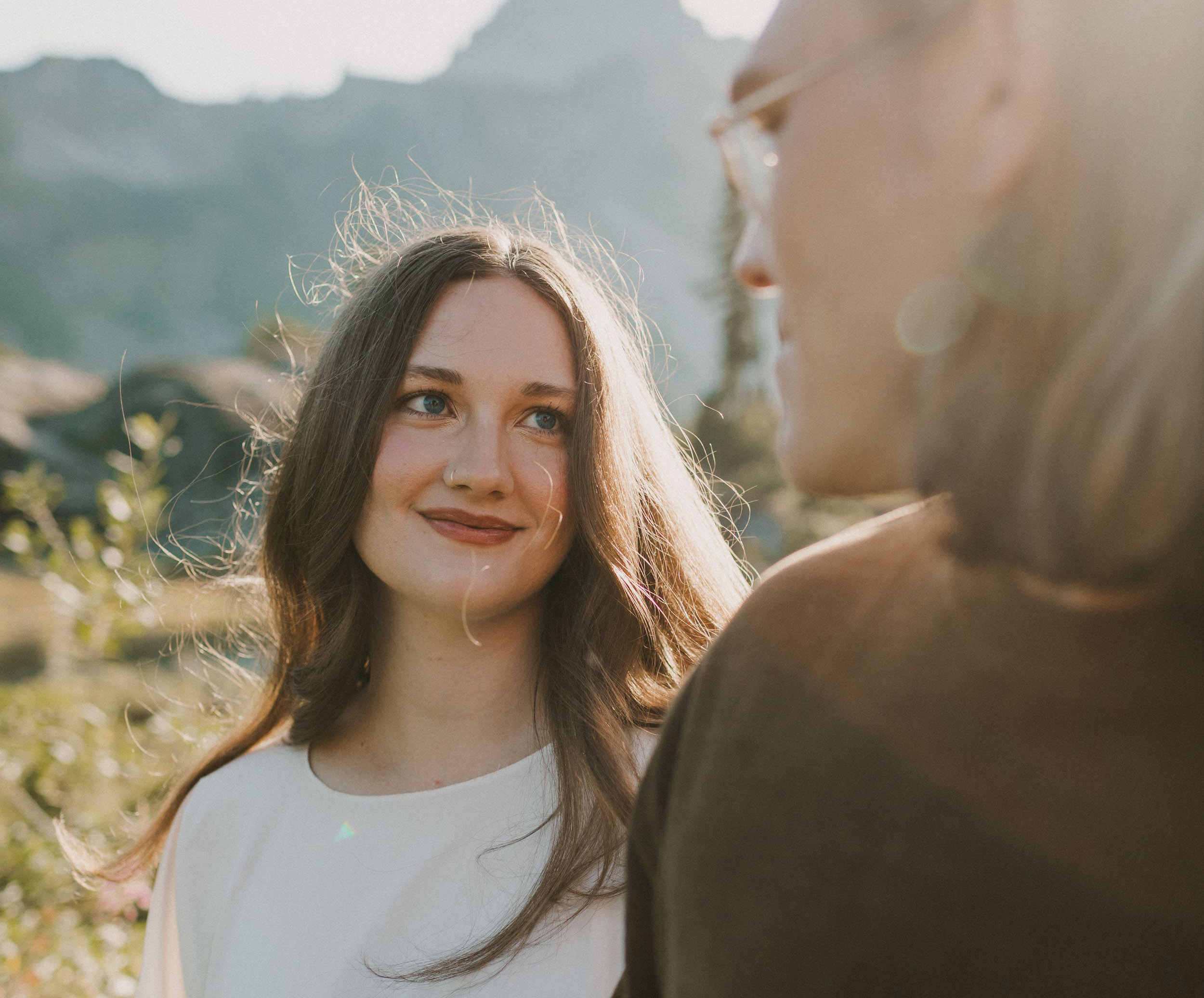 Jade Desktop Pack – Gói preset dành cho người kể chuyện và tâm hồn phiêu lưu (xmp/acr) J31K33 1 Jade Desktop Pack – Gói preset dành cho người kể chuyện và tâm hồn phiêu lưu (xmp/acr) J31K33