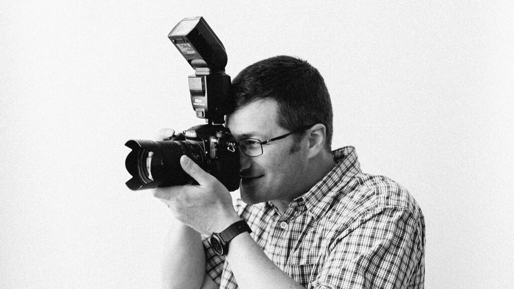 Nâng cao chất lượng ảnh của bạn bằng cách kiểm soát ánh sáng! 1 how to shoot with your first flash mike hagen