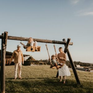 Story Keeper - Signature Desktop Presets – Gói Preset Màu Kem Ấm Áp Tự Nhiên và Cảm Giác Hoài Cổ (xmp/acr) S34G12 7 nencyha.com signature desktop presets 6