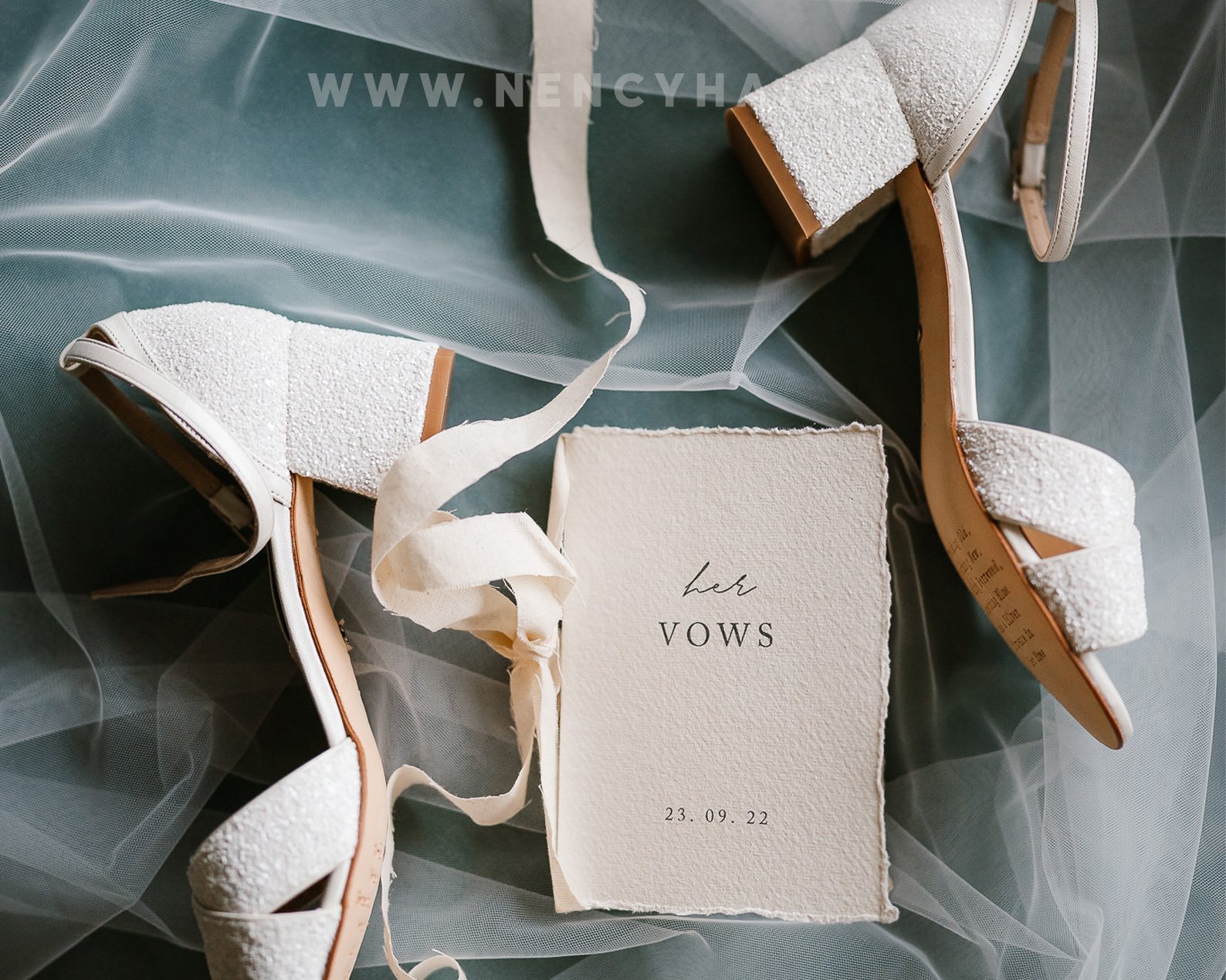 5 Preset + 16 Toolkit Thiết Kế Dành Cho Nhiếp Ảnh Cưới (xmp/acr) 2F60B2 1 wedding presets 2024