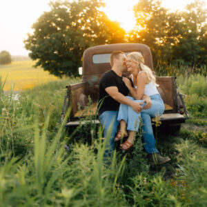 Authentic Love Presets Timeless Pack – Gói preset mang nét quyến rũ và thanh lịch bất kể thời đại nào (xmp/acr, Profiles) H43B30 9 authentic love presets timeless pack nencyha.com 4