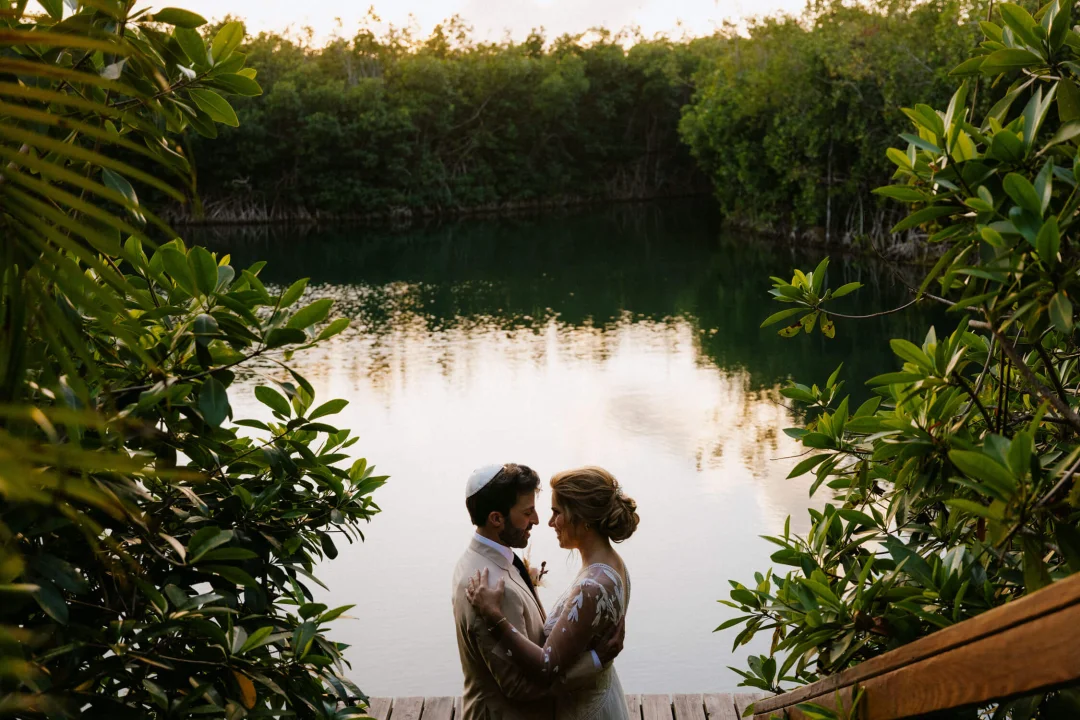 G-Presets x Photobug Lightroom Presets – Gói preset tuyệt đẹp cổ điển táo bạo và sạch sẽ (xmp/acr) T52B79 3 g presets x photobug lightroom presets goi preset tuyet dep co dien tao bao va sach se 1