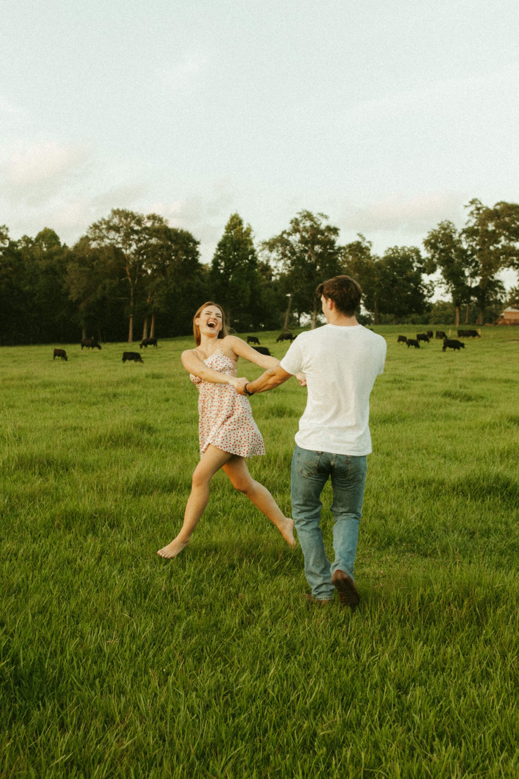 Katie Bertagnolli - Like Yesterday – Bộ Preset Màu Phim Ấm Áp Hoàn Hảo Cho Ảnh Chân Dung (xmp/acr) A48B28 2 katie bertagnolli like yesterday bo preset mau phim am ap hoan hao cho anh chan dung 4