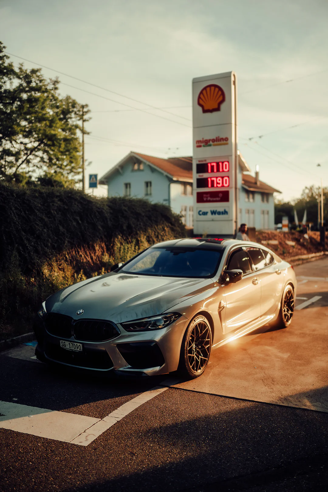 2021 THE HOLY GRAIL V2 (15 PRESETS BUNDLE!) – Gói preset tone màu xanh lá cây và màu cát phong cách (xmp/acr) B44L14 5 mike crawat 2021 the holy grail v2 presets desktop nencyha.com 4