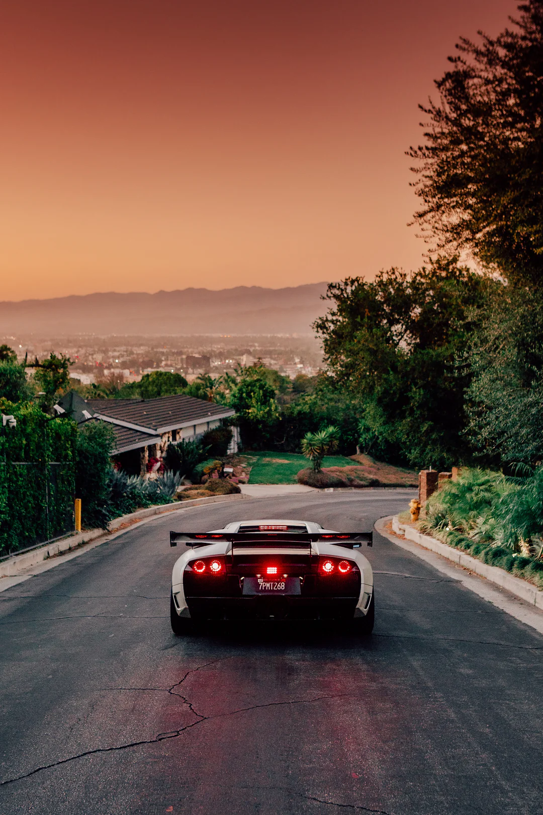 2021 THE HOLY GRAIL V2 (15 PRESETS BUNDLE!) – Gói preset tone màu xanh lá cây và màu cát phong cách (xmp/acr) B44L14 10 mike crawat 2021 the holy grail v2 presets desktop nencyha.com 9