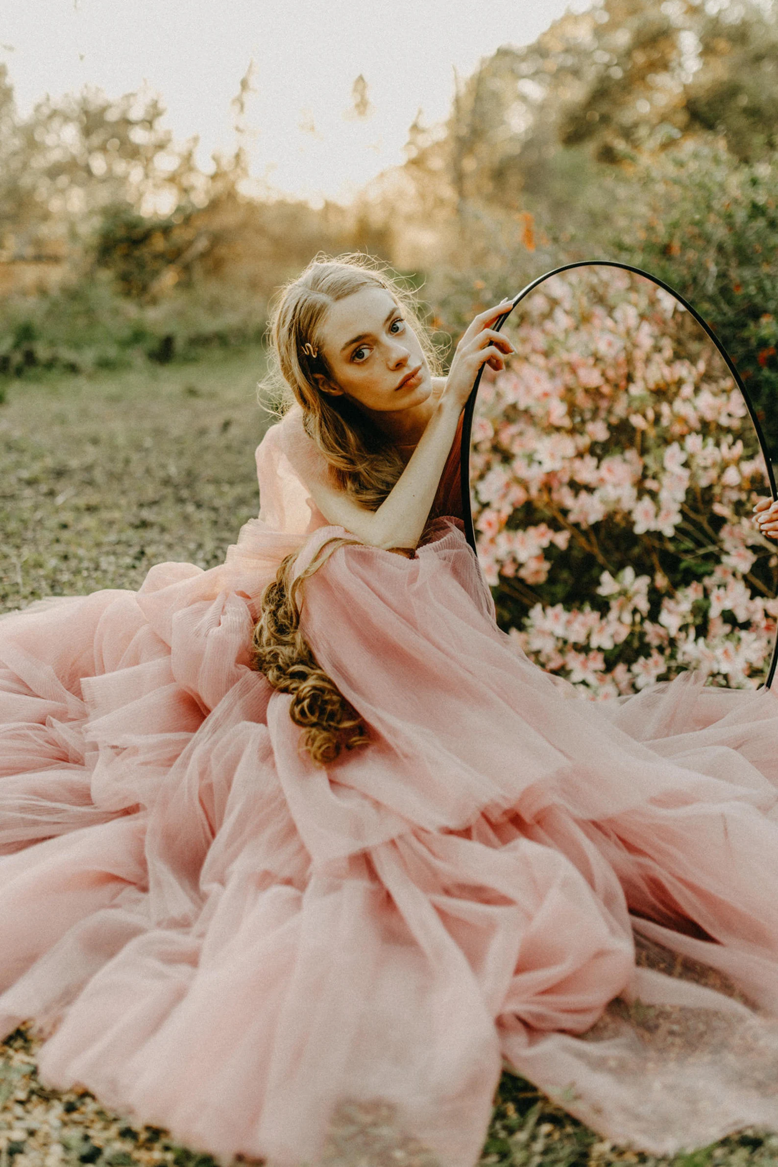 Polaroid Moody Vintage Film Preset Pack – Bộ Preset 13 Tone Màu Phim Polaroid Đích Thực (lr, dng) P38V91 6 nencyha.com polaroid moody vintage film aesthetic 1