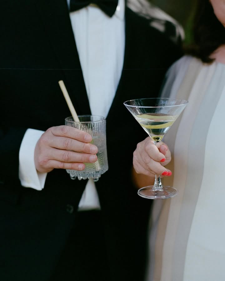 G-Presets - Brady Bates – Gói Preset Mang Màu Sắc Mềm Mại Quyến Rũ và Điện Ảnh (xmp/acr) L58V23 4 g presets brady bates goi preset mang mau sac mem mai quyen ru va dien anh 2