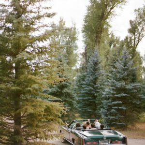 G-Presets - Brady Bates – Gói Preset Mang Màu Sắc Mềm Mại Quyến Rũ và Điện Ảnh (xmp/acr) L58V23 14 g presets brady bates goi preset mang mau sac mem mai quyen ru va dien anh 4