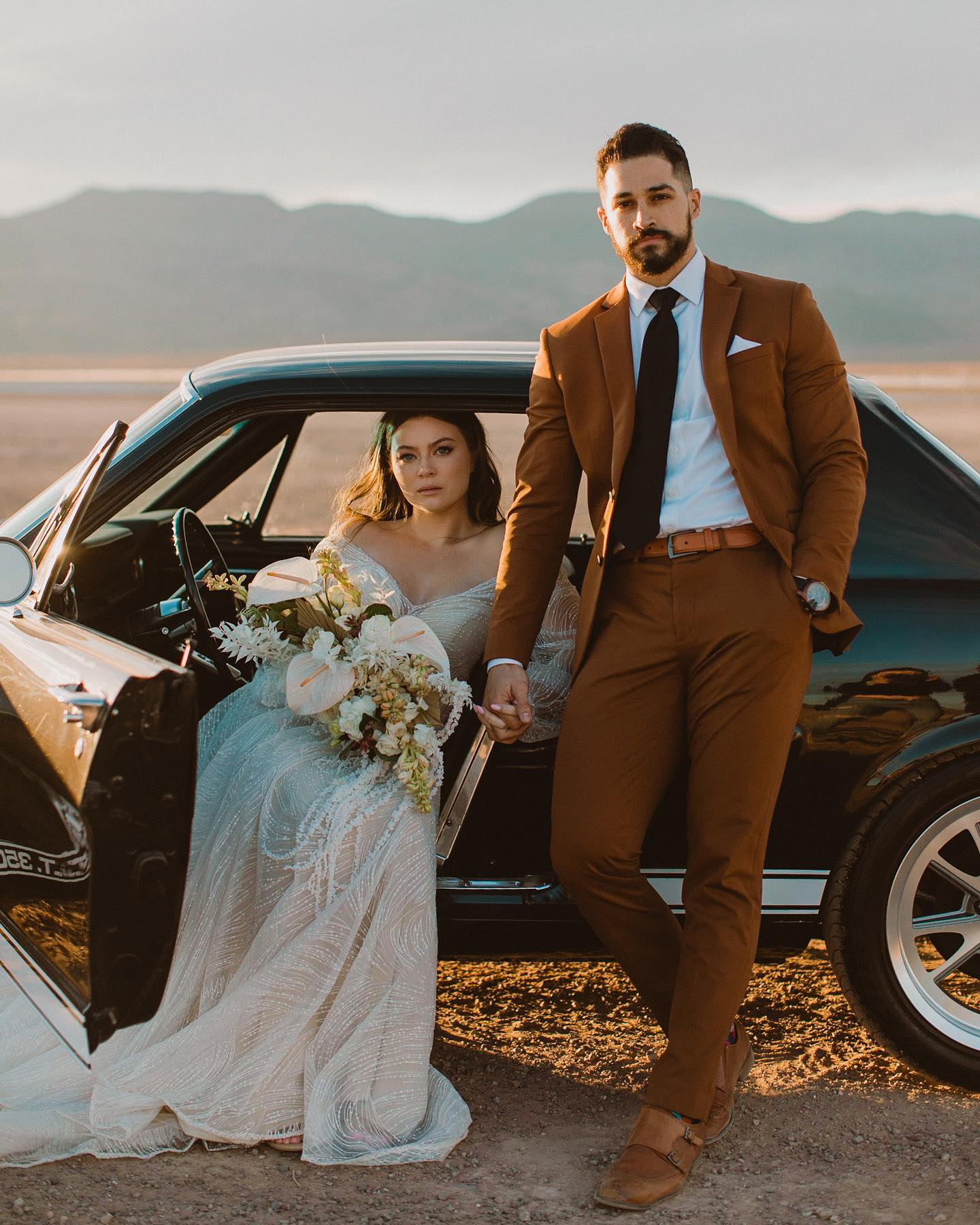 G-Presets Collaboration - Olivia Markle Presets – Gói Presets Mang Tone Màu Ấm Áp Cổ Điển Với Ánh Sáng Sắc Nét và Mạnh (xmp/acr, mp4) L58V97 6 g presets collaboration olivia markle presets goi presets mang tone mau am ap co dien voi anh sang sac net va manh 4