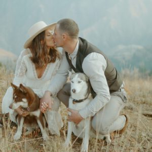 G-Presets Collaborations - Dawn Charles - Campfire LUTs – Gói 18 LUTs Ấn Tượng Dành Cho Cảnh Quay Lãng Mạn Của Bạn (cube) K56I75