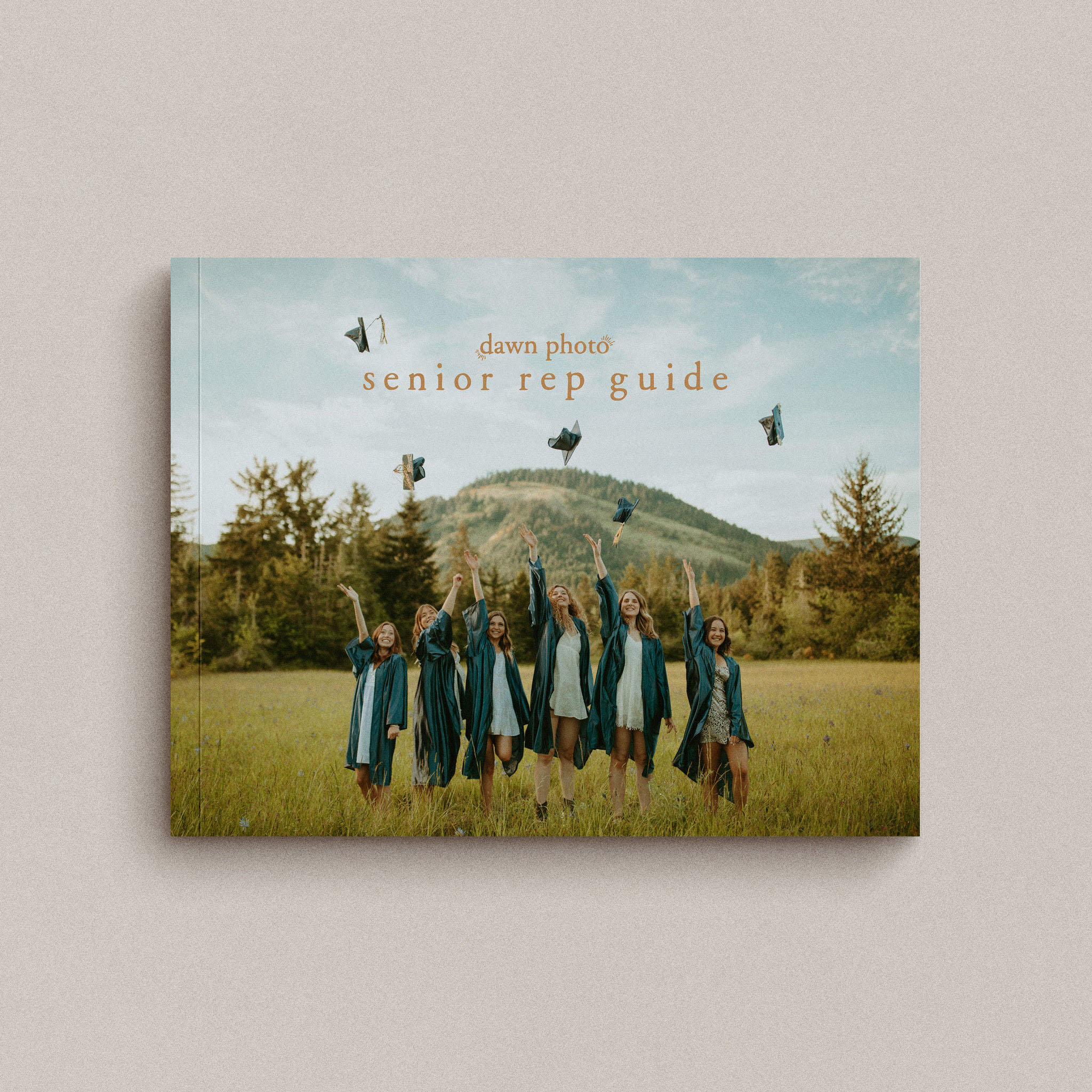 Dawn Photo Senior Rep Team Guide – Cuốn sách hướng dẫn dành cho Nhiếp ảnh chân dung chụp ảnh Tốt nghiệp / Nhóm ... (pdf) A74X51 1 Dawn Photo Senior Rep Team Guide – Cuốn sách hướng dẫn dành cho Nhiếp ảnh chân dung chụp ảnh Tốt nghiệp / nhóm ... (pdf) A74X51