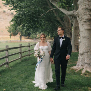 DVLOP - The Day to Day Collection by Kristen Marie Parker – Bộ sưu tập Preset màu Film được thiết kế cho mọi khía cạnh của ngày cưới (xmp/acr) N76C39 9 dvlop the day to day collection by kristen marie parker bo suu tap preset mau film duoc thiet ke cho moi khia canh cua ngay cuoi 8