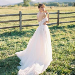 Luke Cleland - Light & Airy Preset – Bộ sưu tập Preset màu fine art nhẹ nhàng trong trẻo 2025 (xmp/acr) K80T73 6 luke cleland light airy preset bo suu tap preset profiles mau fine art nhe nhang trong treo1