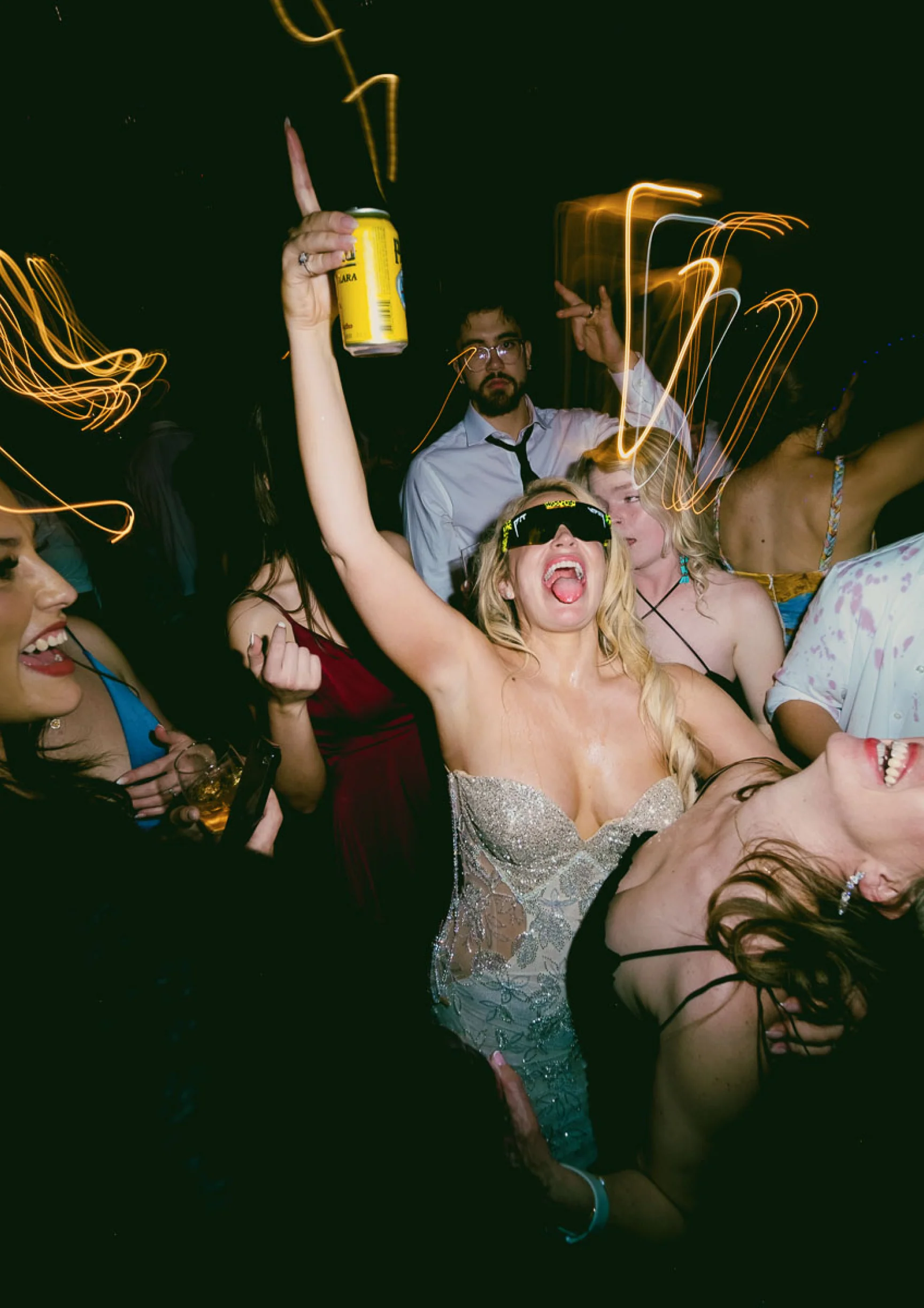 The Editorial Edit - Prêt-à-porter Profiles + Intensity Enabled Tools –Bộ sưu tập Preset Profiles tone màu nhẹ nhàng lãng mạn tinh tế thích ứng và cân bằng tỉ mỉ (xmp/acr) T80H33 4 the editorial edit pret a porter profiles intensity enabled tools bo suu tap preset profiles tone mau nhe nhang lang man tinh te thich ung va can bang ti mi 3