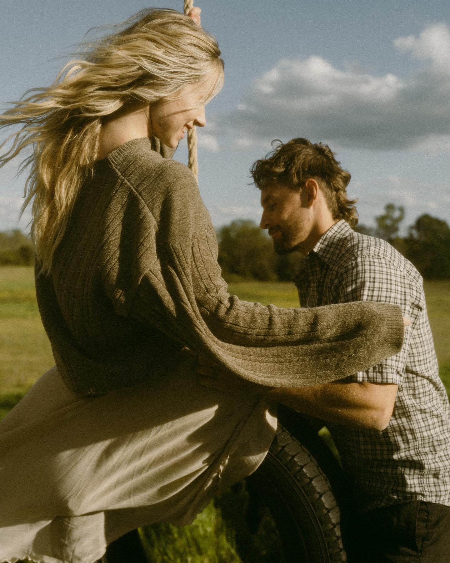 Aslyn Lee - Poppy Presets Complete Pack – Bộ sưu tập Presets màu ấm cúng sống động và thanh lịch (xmp/acr) D87V25 13 poppy presets 4