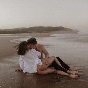 Dyaln Fox (FOXTOG) - Pack 2 – Bộ sưu tập Preset màu nâu đất ấm áp tự nhiên và lãng mạn (xmp/acr) N95D67