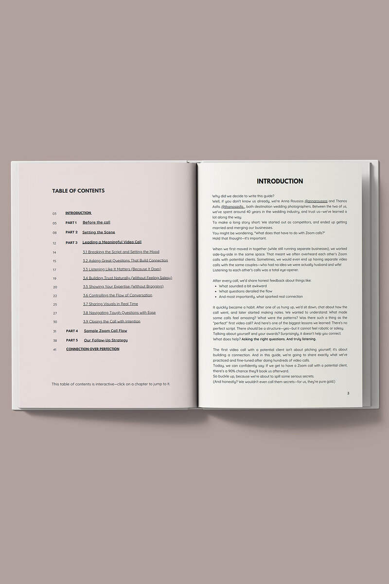 Anna Roussos A Wedding Photographer's Guide to Zoom Calls That Book – Cuốn sách hướng dẫn có kịch bản thực tế dành cho NAG Đám Cưới (pdf) A98V42 3 anna roussos a wedding photographers guide to zoom calls that book cuon sach huong dan co kich ban thuc te danh cho nag dam cuoi 2