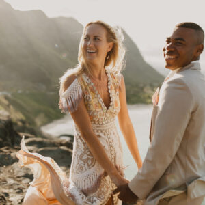 G-Presets - Grace Troutman - Golden — Bộ sưu tập preset màu vàng óng ấm áp tinh tế và mềm mại (xmp/acr, mp4) M101V28 17 g presets grace troutman golden bo suu tap preset mau vang ong am ap tinh te va mem mai 7