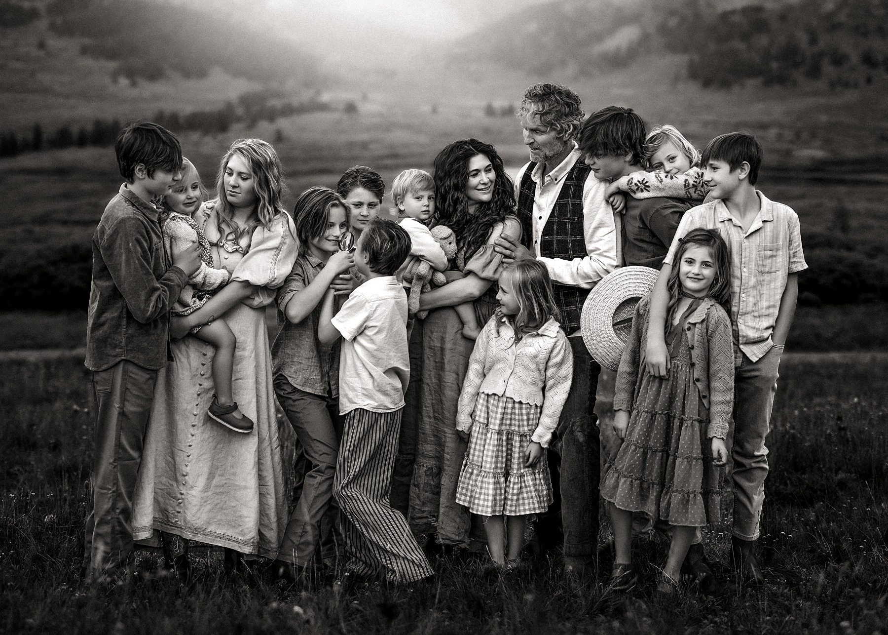 Greater than Gatsby - The Presley Collection — Bộ sưu tập Preset mang đến chiều sâu độ tương phản và sức hút điện ảnh (xmp/acr) T100D54 1 Greater than Gatsby - The Presley Collection — Bộ sưu tập Preset mang đến chiều sâu độ tương phản và sức hút điện ảnh (xmp/acr) T100D54