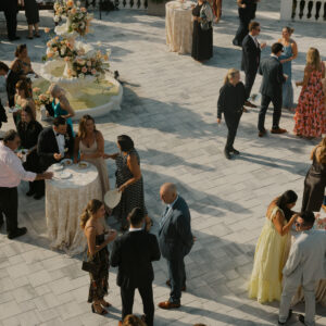 Lindsey Roman Desktop Presets — Bộ sưu tập preset ấm áp mềm mại gói súp dành cho NAG Đám Cưới (xmp/acr) A101K95 8 lindsey roman desktop presets bo suu tap preset am ap mem mai goi sup danh cho nag dam cuoi 4