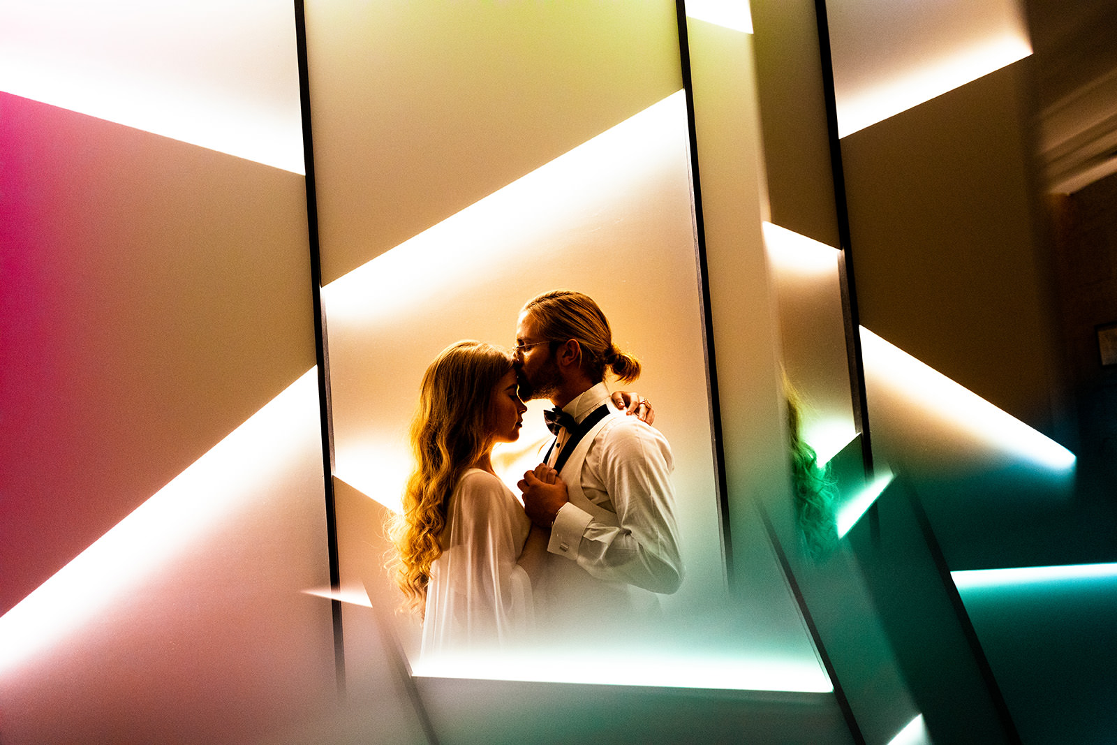 LooksLikeFilm - Brazen Presets — Bộ sưu tập Preset màu sắc của thập niên 80 và 90 chút cổ điển mạnh mẽ vui nhộn (xmp/acr) A100R11 1 LooksLikeFilm - Brazen Presets — Bộ sưu tập Preset màu sắc của thập niên 80 và 90 chút cổ điển mạnh mẽ vui nhộn (xmp/acr) A100R11