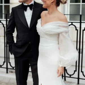 Zach & Grace - Union of Two — Bộ sưu tập Preset mang phong cách Biên tập xứng tầm tạp chí 2025 (xmp/acr) V102C22 7 zach grace union of two bo suu tap preset mang phong cach bien tap xung tam tap chi 2025 4