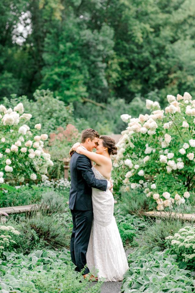 Kindred - Spring Lightroom Preset — Bộ sưu tập Preset Lightroom màu sắc của film tươi tắn chân thực dành cho ảnh chụp mùa Xuân Tết và Nhiếp ảnh cưới (lr) R117V22 3 kindred spring lightroom preset bo suu tap preset lightroom mau sac cua film tuoi tan chan thuc danh cho anh chup mua xuan tet va nhiep anh cuoi 6