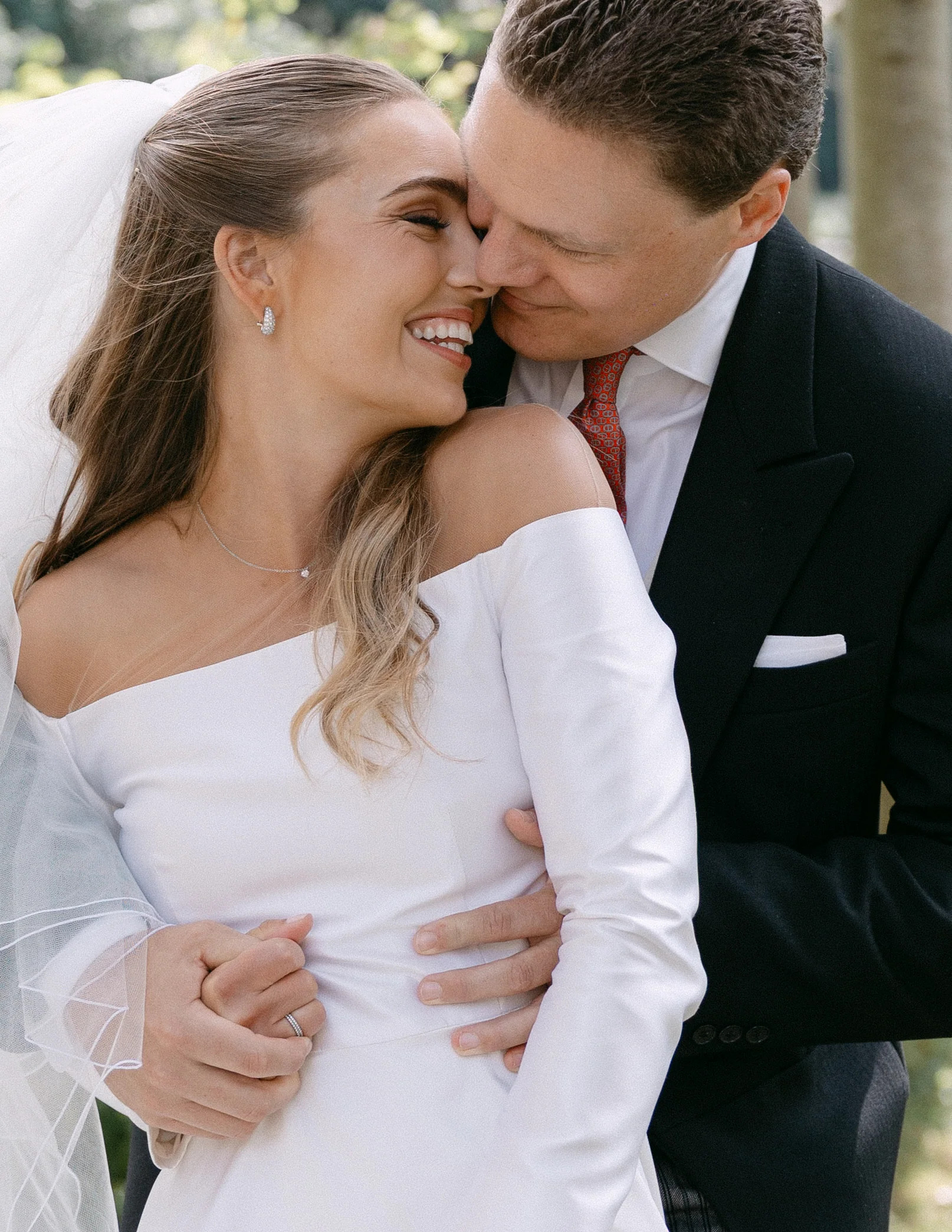 Rise by Creatives – Haze Preset — Bộ Preset Cao Cấp Cho Nhiếp Ảnh Cưới Tinh Tế Thanh Lịch Phong Cách Editorial (xmp/acr, dng) X115X39 1 Rise by Creatives – Haze Preset — Bộ Preset Cao Cấp Cho Nhiếp Ảnh Cưới Tinh Tế Thanh Lịch Phong Cách Editorial (xmp/acr, dng) X115X39