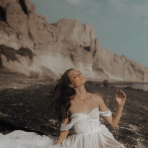 Vicky Baumann - Muse Two In One Bundle — Gói Preset Kèm Hướng Dẫn và PS Action 2 Trong 1 Dành Cho Nhiếp Ảnh Cưới Vicky Baumann 2026 (xmp/acr, mp4, atn) T125R74 11 vicky baumann muse two in one bundle goi preset kem huong dan va ps action 2 trong 1 danh cho nhiep anh cuoi vicky baumann 2026 6