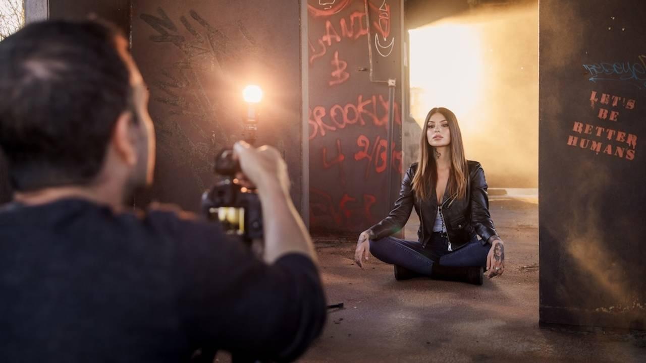 Creating Every Natural Light Effect Using Flash — Tạo mọi hiệu ứng ánh sáng tự nhiên bằng đèn flash (mp4) R144X61